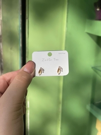 دوبرگ سفید زرد